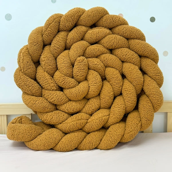 Braided Bed Bumper Teddy Caramel - 3 braids