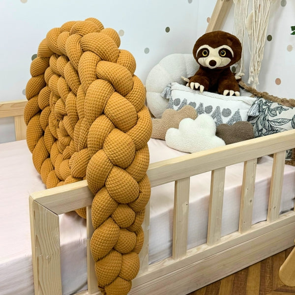 Braided Bed Bumper Waffle Pique Caramel - 4 braids