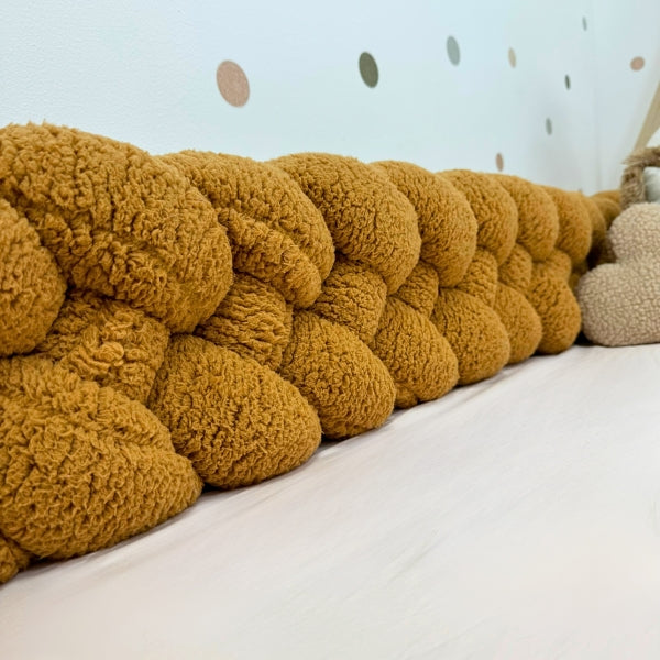 Braided Bed Bumper Teddy Caramel - 4 braids