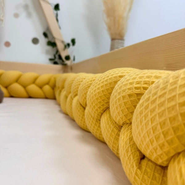 Braided Bed Bumper Waffle Pique Golden - 3 braids